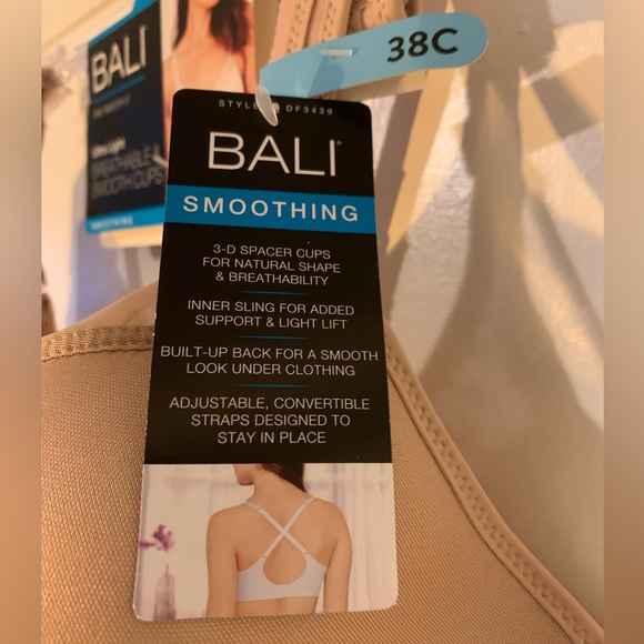 Bali Ultra Light Smoothing Underwire Bra. 38C. Light tan. - Picture 2 of 5